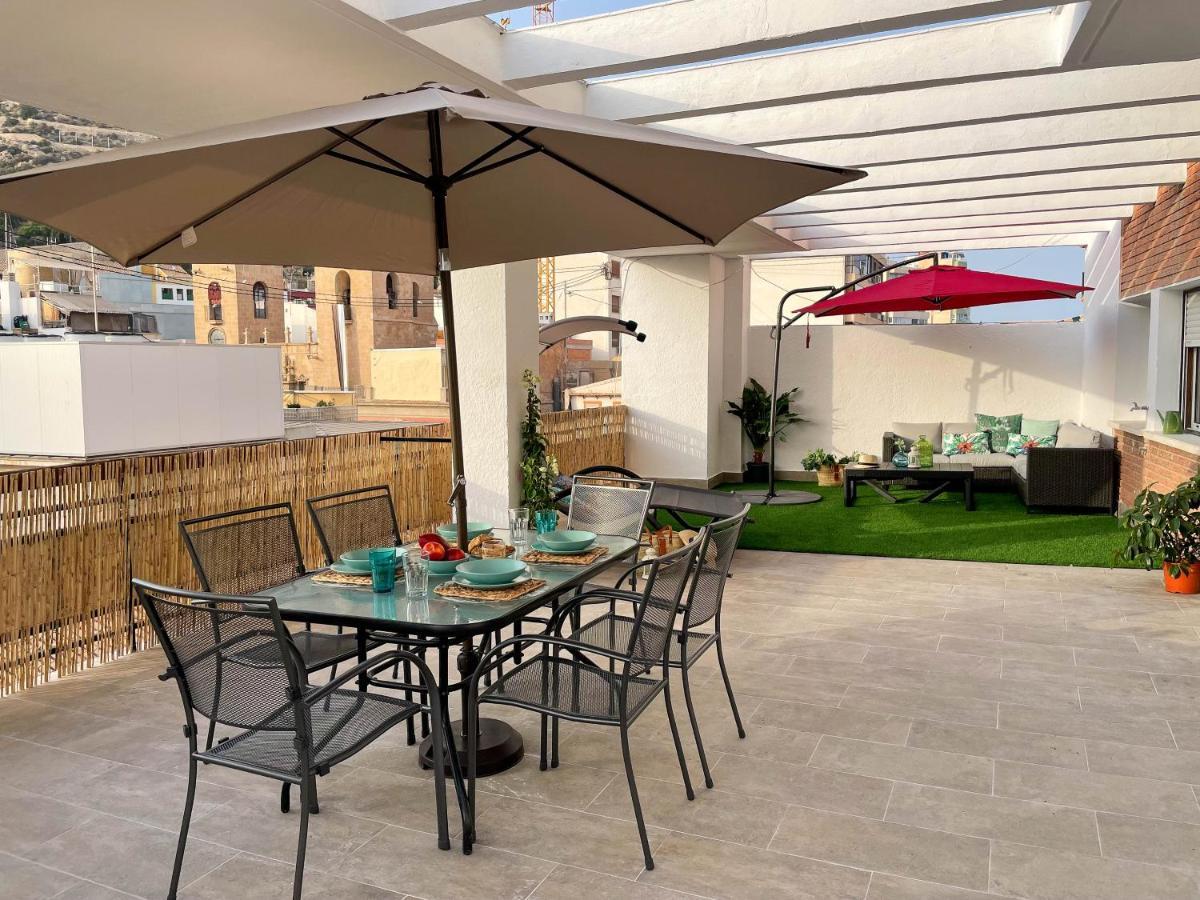 La Terraza. Vistas Al Castillo A 1 Min. De La Playa Alicante Zewnętrze zdjęcie