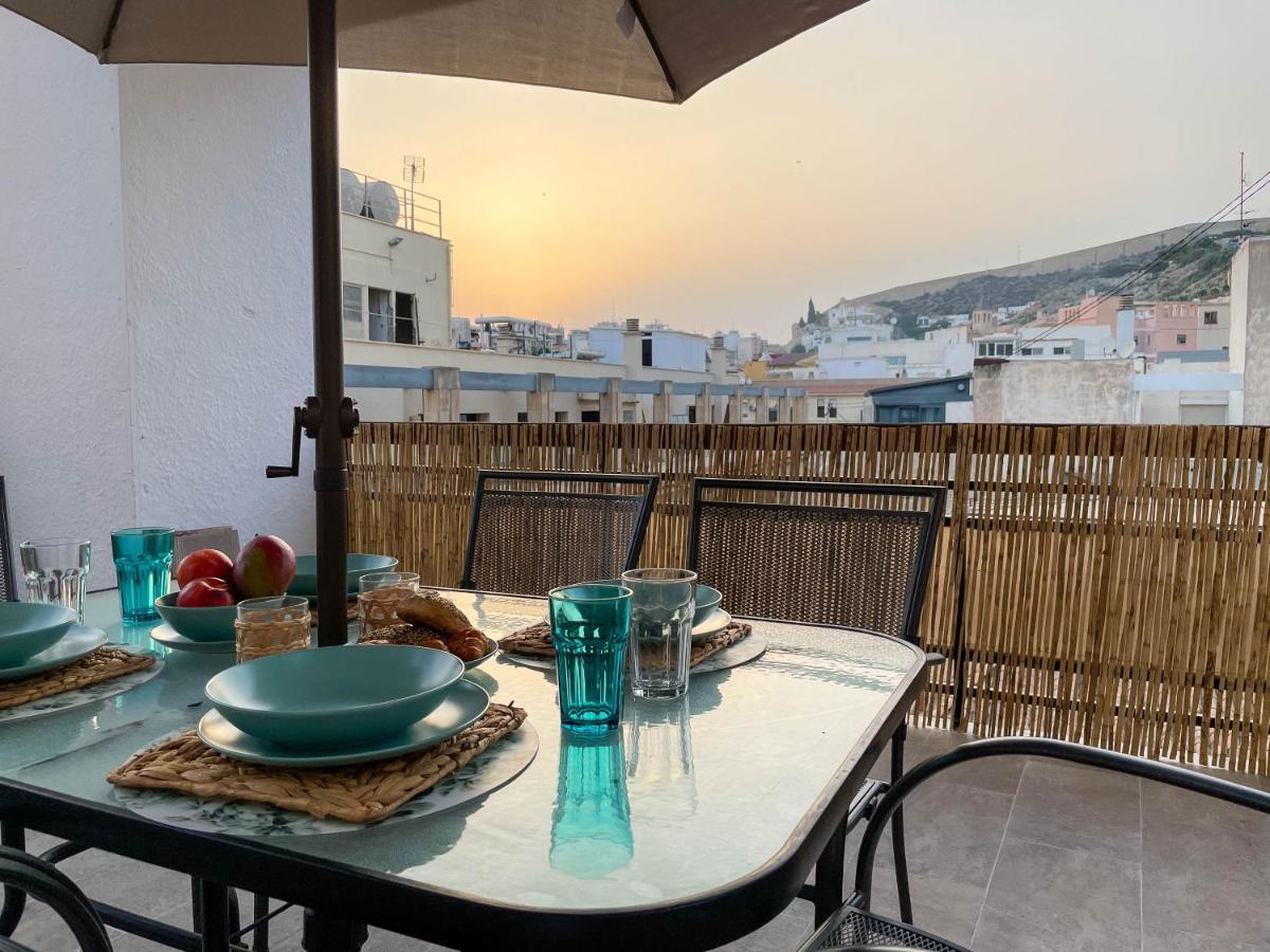 La Terraza. Vistas Al Castillo A 1 Min. De La Playa Alicante Zewnętrze zdjęcie